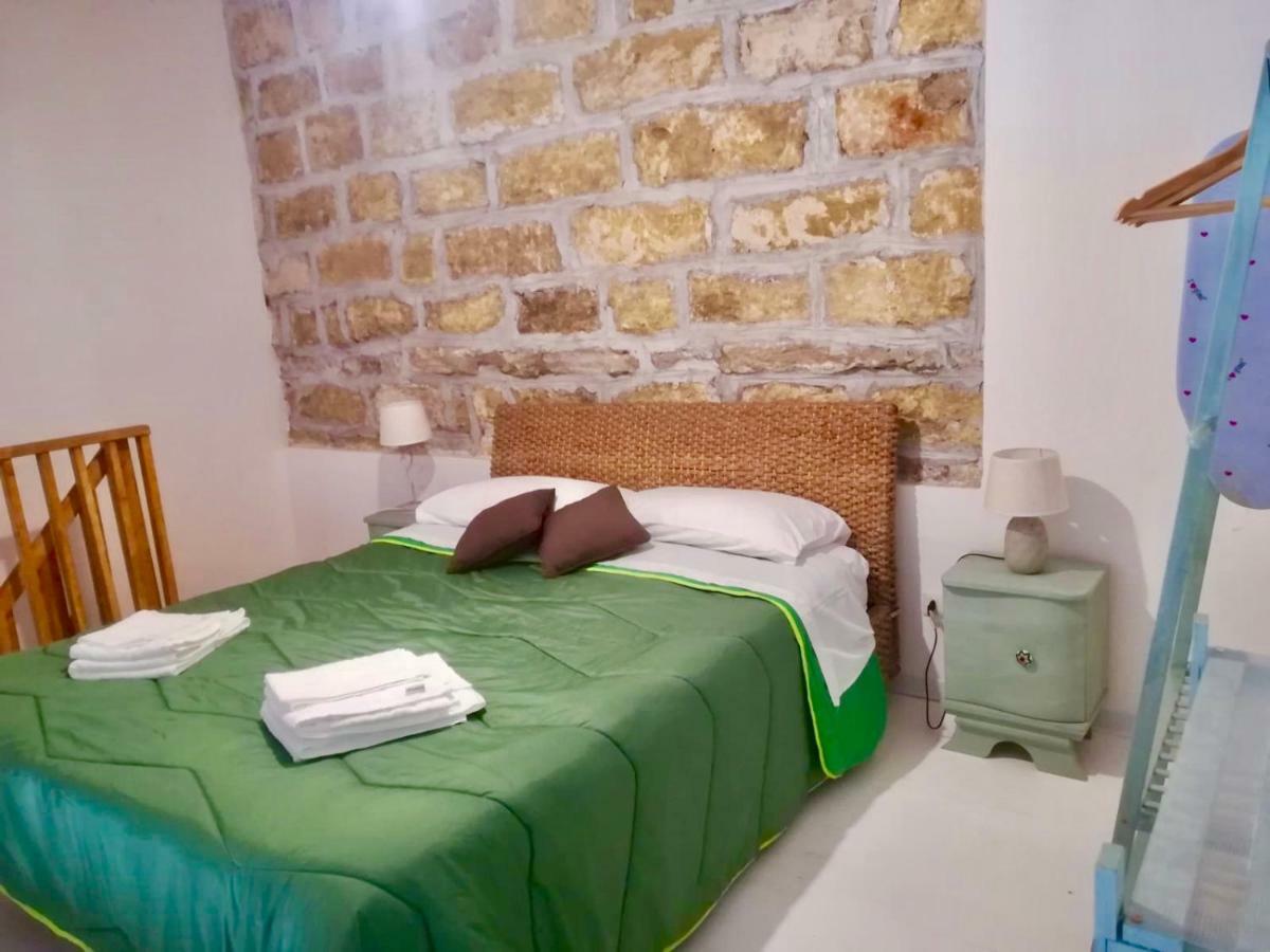 Baglio Reale Apartments Palermo Eksteriør billede